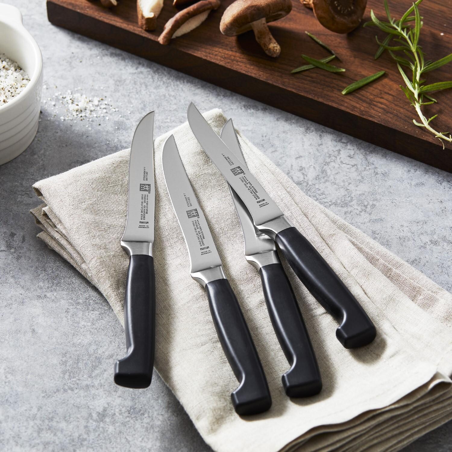 Zwilling Four Star 4-Piece Steak Knife Set - Lifestyle thumbnail