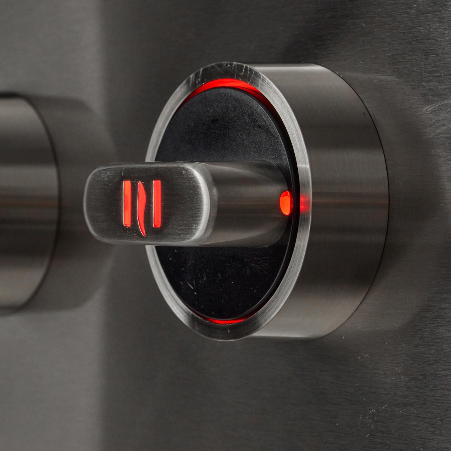 Coyote SL-Series 36-in 4-Burner Propane Grill - Knob Light On - Detail