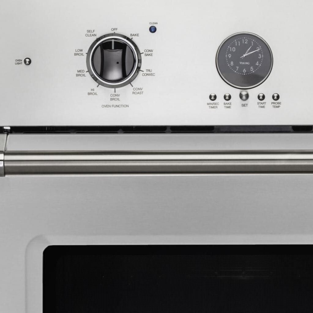 Viking Professional 5 Series Premiere 27-Inch Convection Electric Oven - Close-up of Controls thumbnail