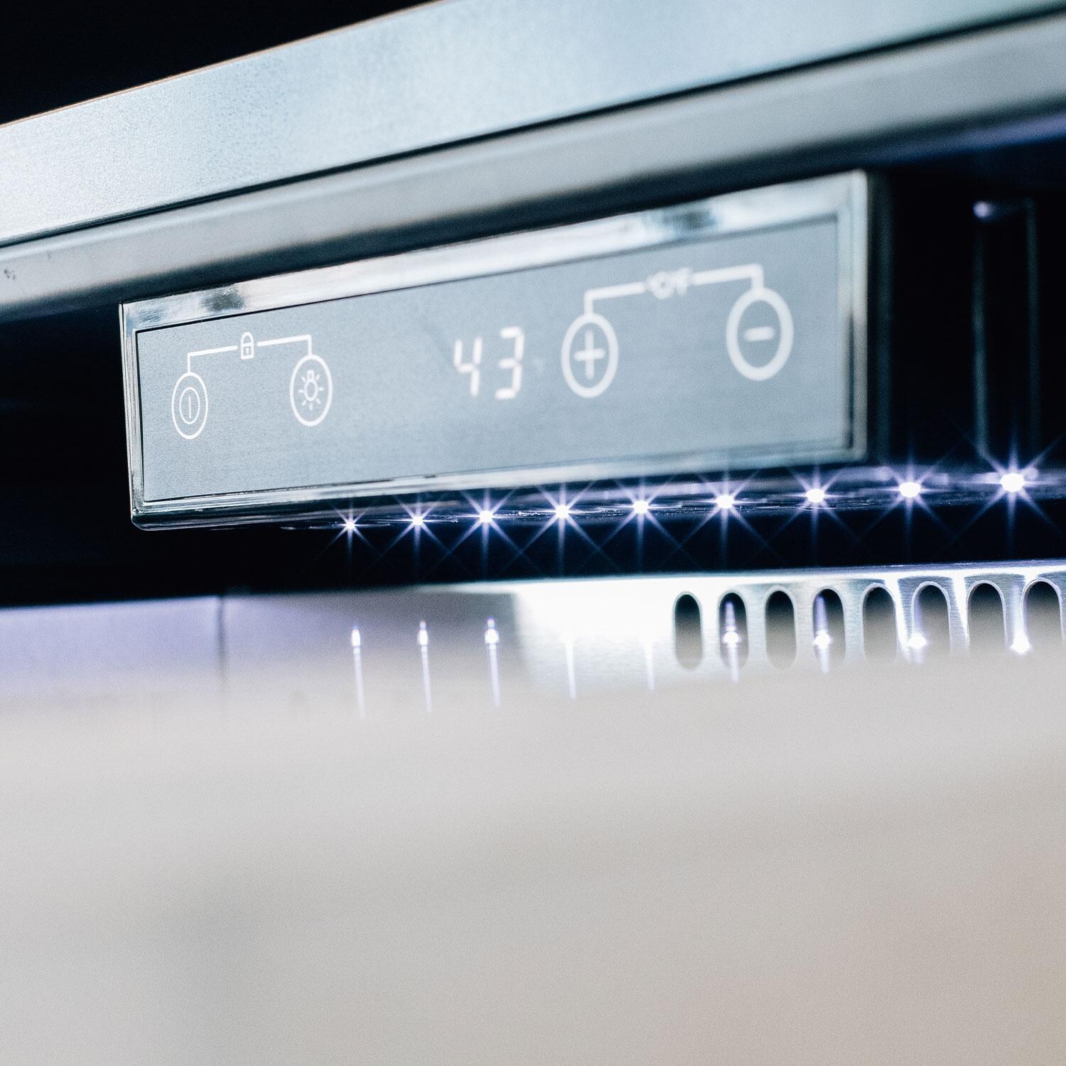 Summerset RFR-24DR2-A 24 Inch Outdoor Rated Double Drawer Refrigerator - Temperature Controls - Detail thumbnail