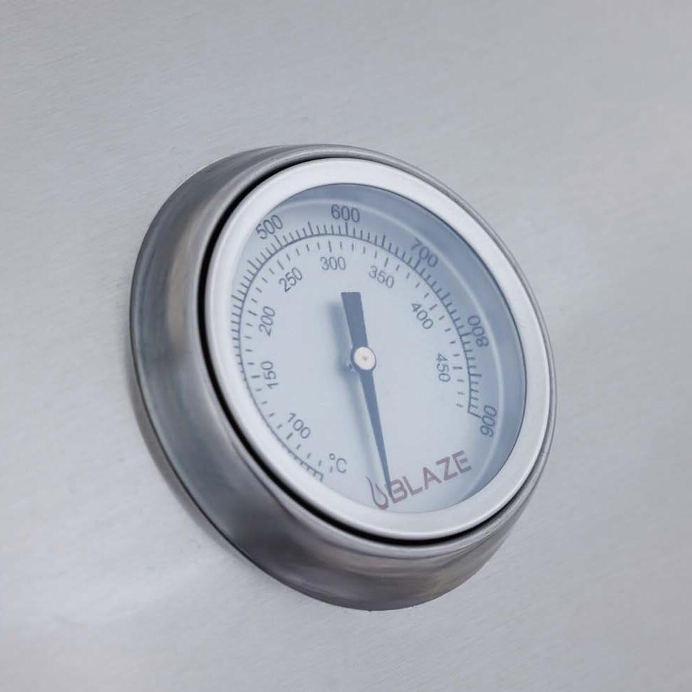 Blaze BLZ-4BCM-NG 32-in Natural Gas Grill - Temperature Gauge - Detail