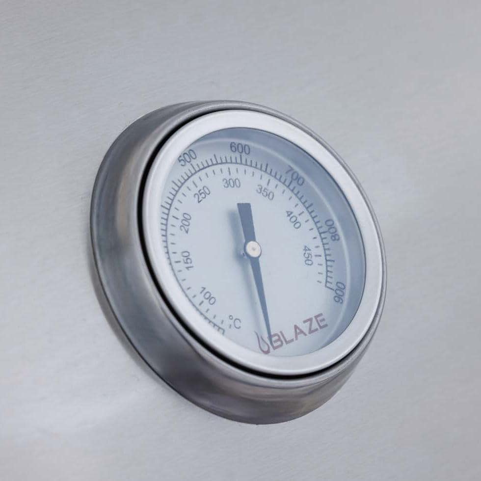 Blaze BLZ-3BCM-LP 25-in Propane Grill - Temperature Gauge - Detail thumbnail