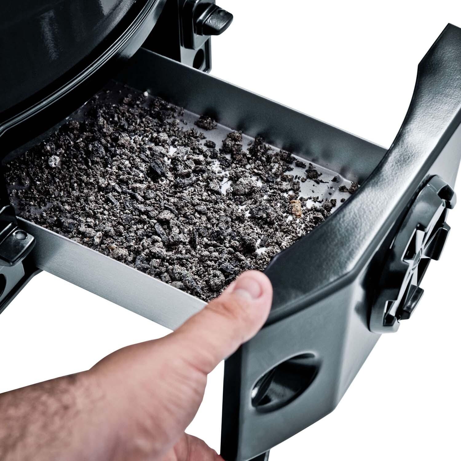 Broil King Keg 5000 Steel Charcoal Kamado Grill - Gray - Ash Drawer - Detail thumbnail