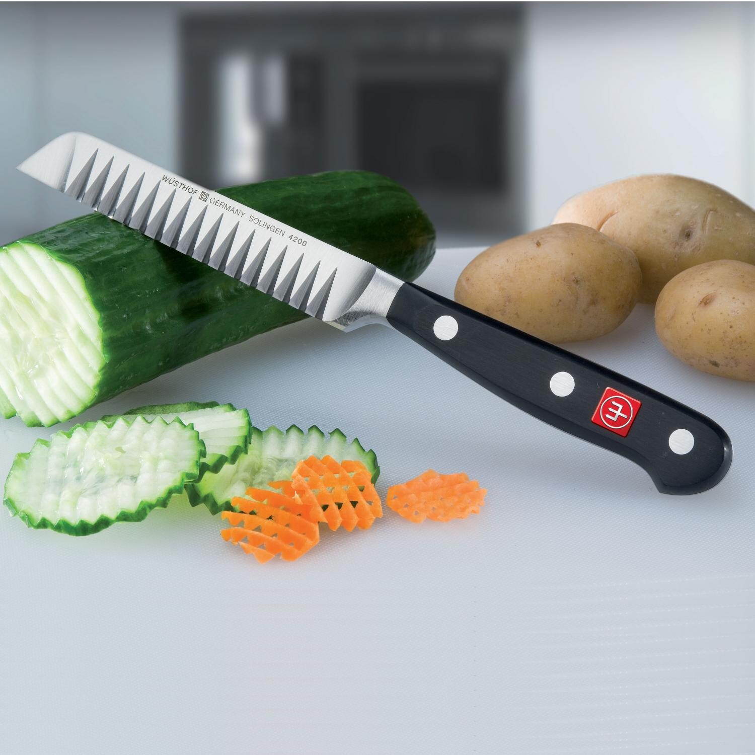 Wusthof Classic 41/2 Inch Decorating Knife