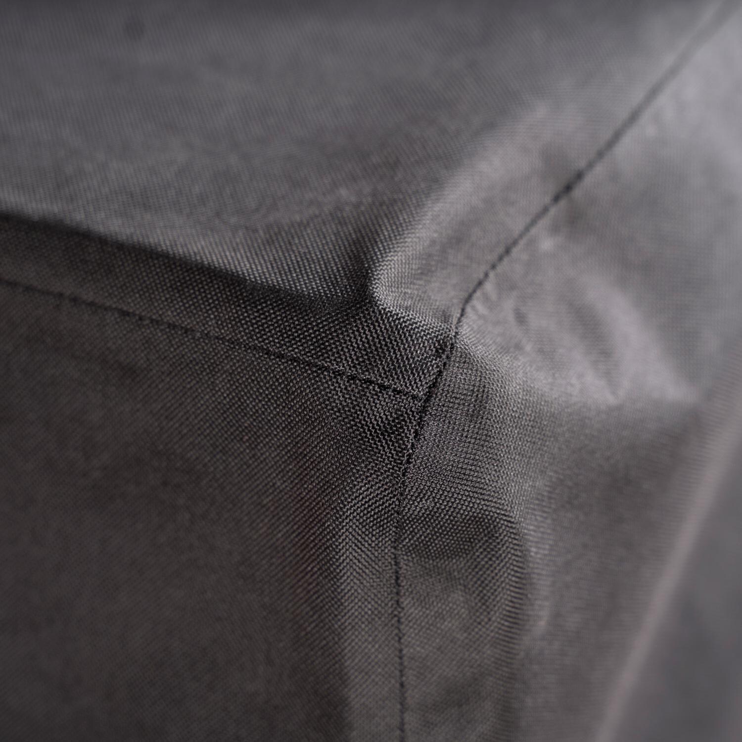 Blackstone 5577 Cover for 22 Inch Griddle & Stand - Stitching - Detail thumbnail