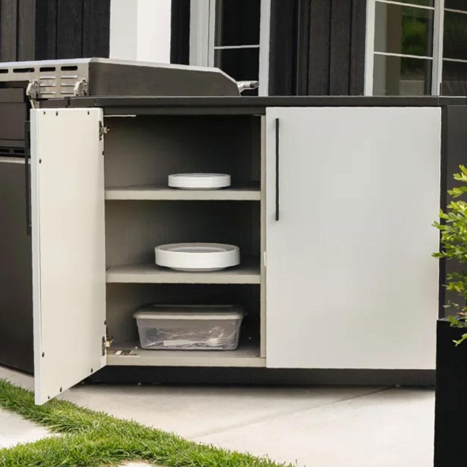 Blackstone 6710 39-Inch Kitchen Corner Module - Left Corner Open - Lifestyle thumbnail