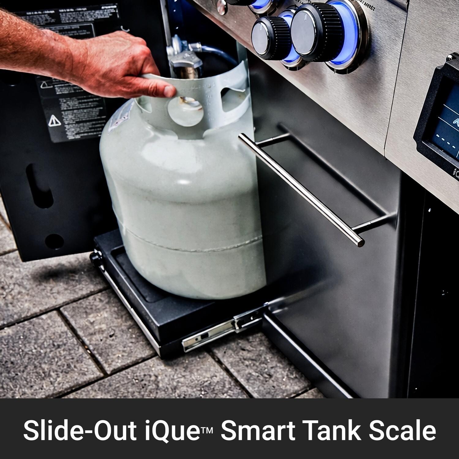 Broil King 689244 Regal Q 690 Pro IR Propane Grill - Slide-Out iQue Smart Tank Scale - Detail thumbnail