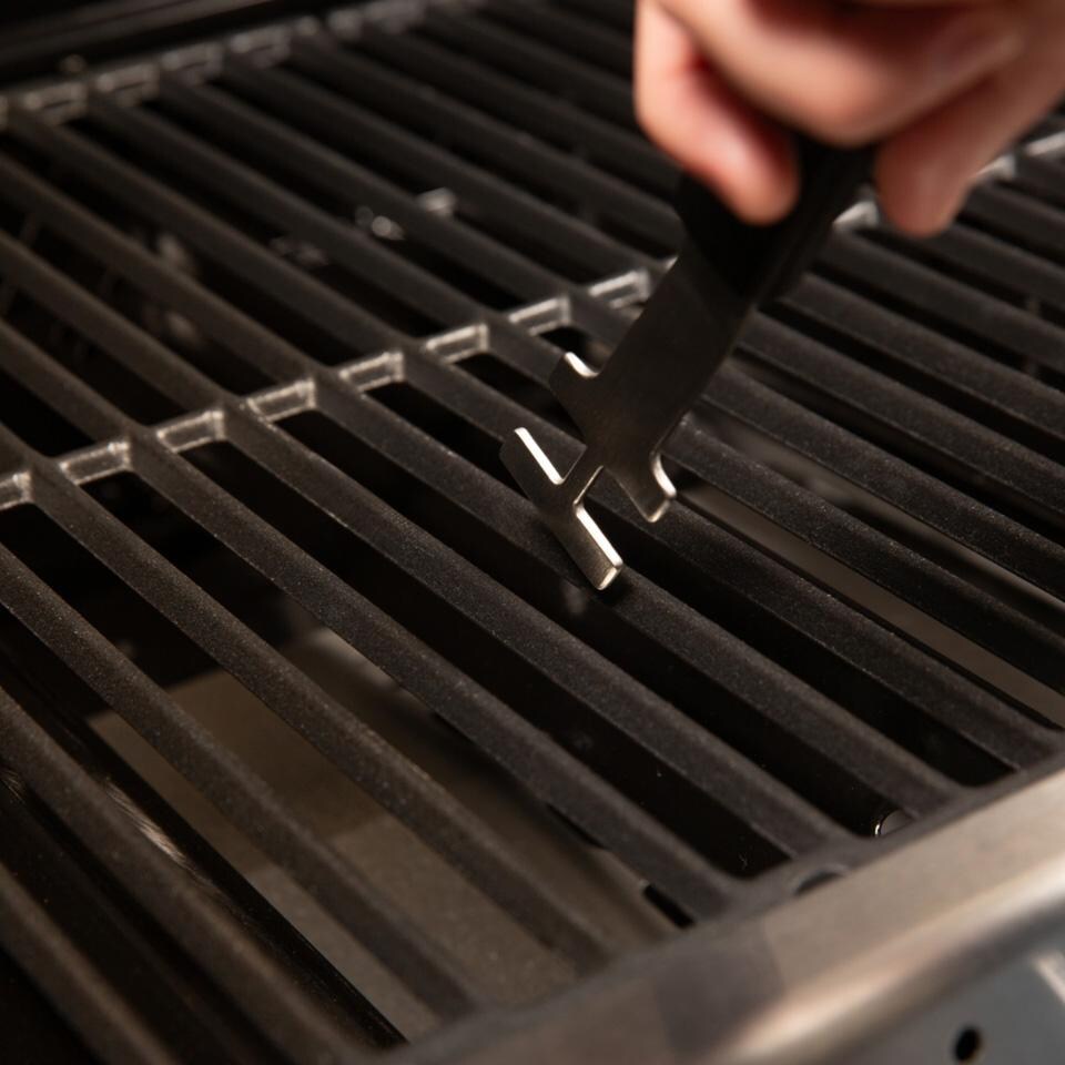GrillPro Grid Lifter - 76745 - Lifter Up Close - Lifestyle thumbnail