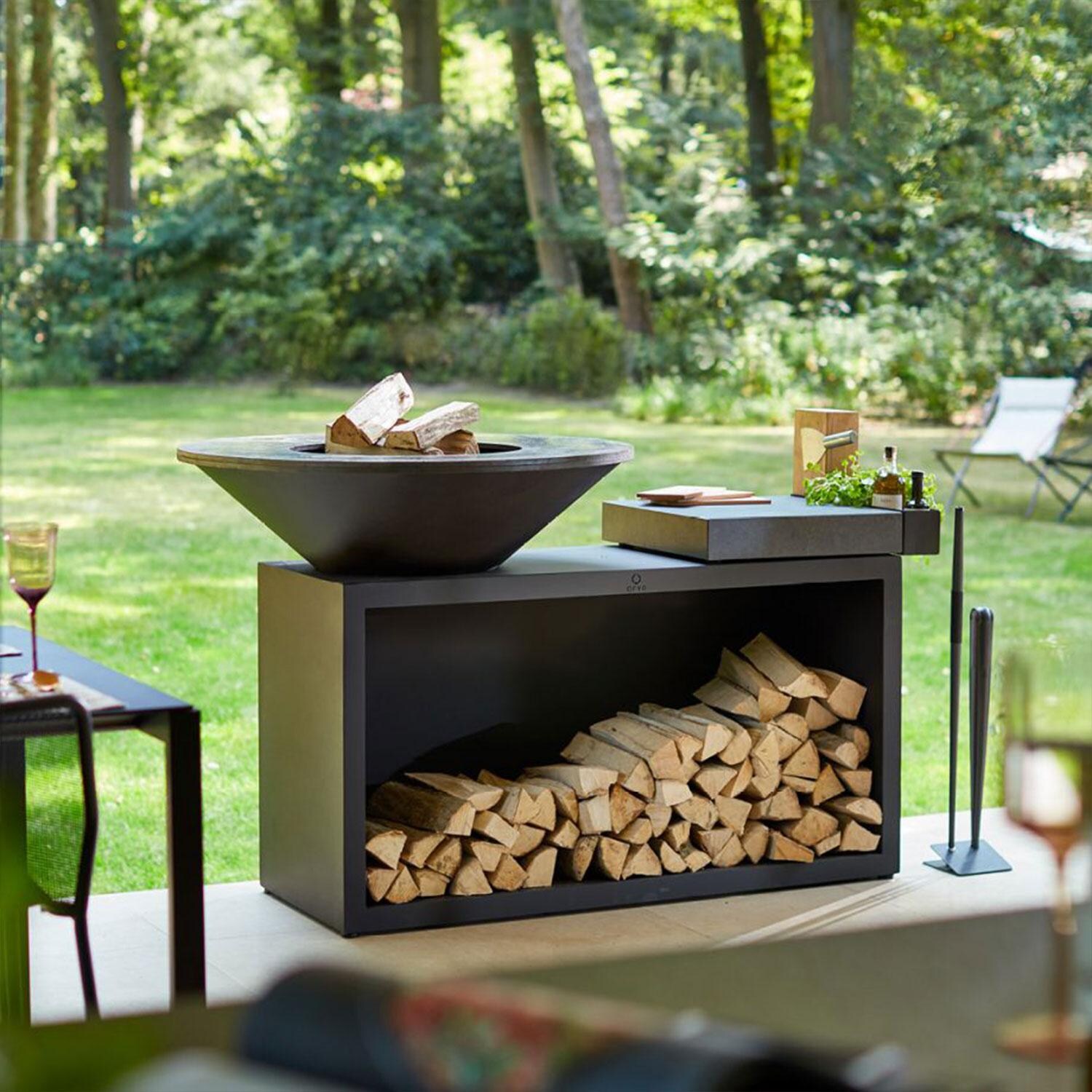 OFYR OIB-100-CD Island Black 100 Ceramic Dark Grey 40 Inch Wood-Fired Flat Top Grill - Back Patio - Lifestyle thumbnail