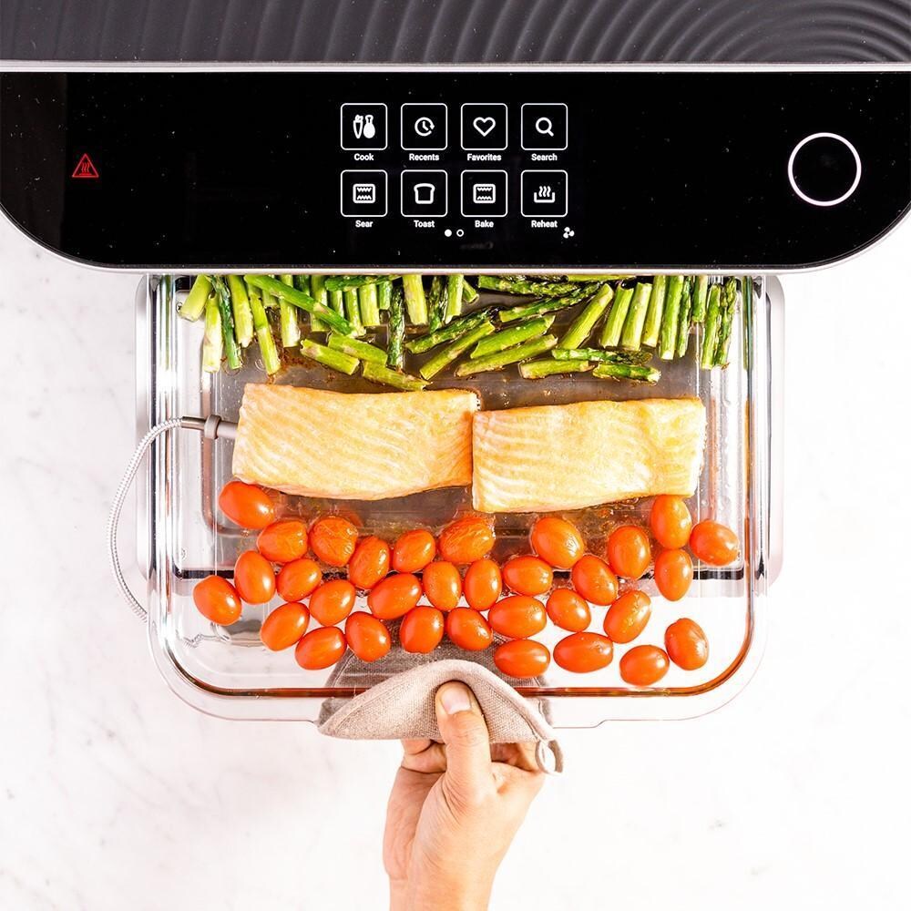 Brava BGC03A-01 Glass - 3 Dishes At Once With Multizone Cooking - Lifestyle thumbnail