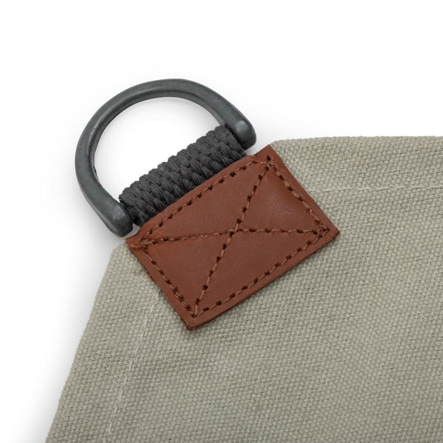 Barebones Living CKW-478 Chef Grilling Apron - Stone Hook - Detail thumbnail