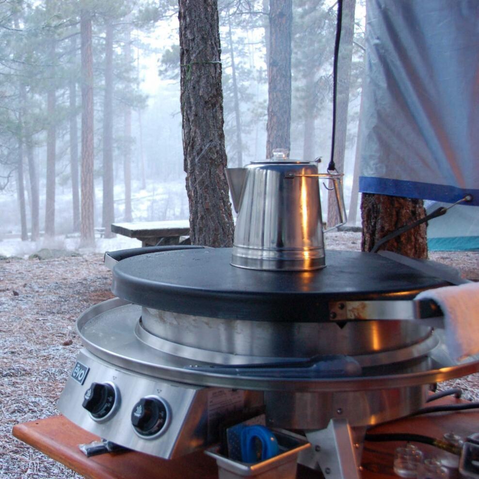 EVO 10-0021-LP Professional Tabletop Flattop Propane Gas Grill w/ Non-Stick Ceramic Clad Coating - Warming Water - Lifestyle thumbnail