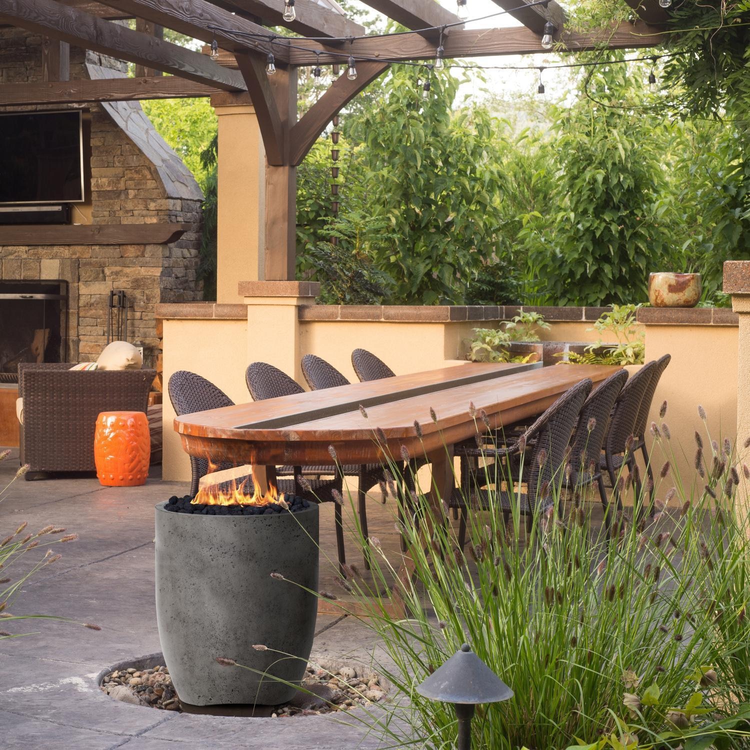 Prism Hardscapes SCPH-414-4LP Pentola 2 24-Inch Propane Round Fire Bowl - Lifestyle thumbnail