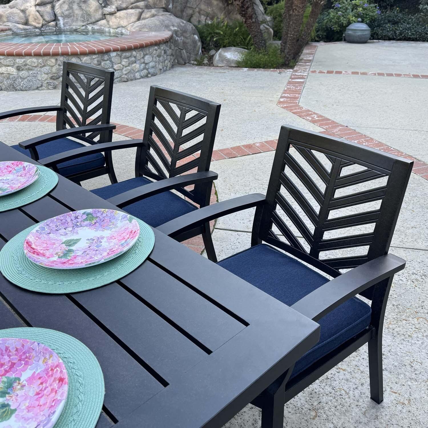 Palm Springs 88-in Antique Bronze Aluminum Dining Table by Darlee - Chairs Not Included - Detail thumbnail