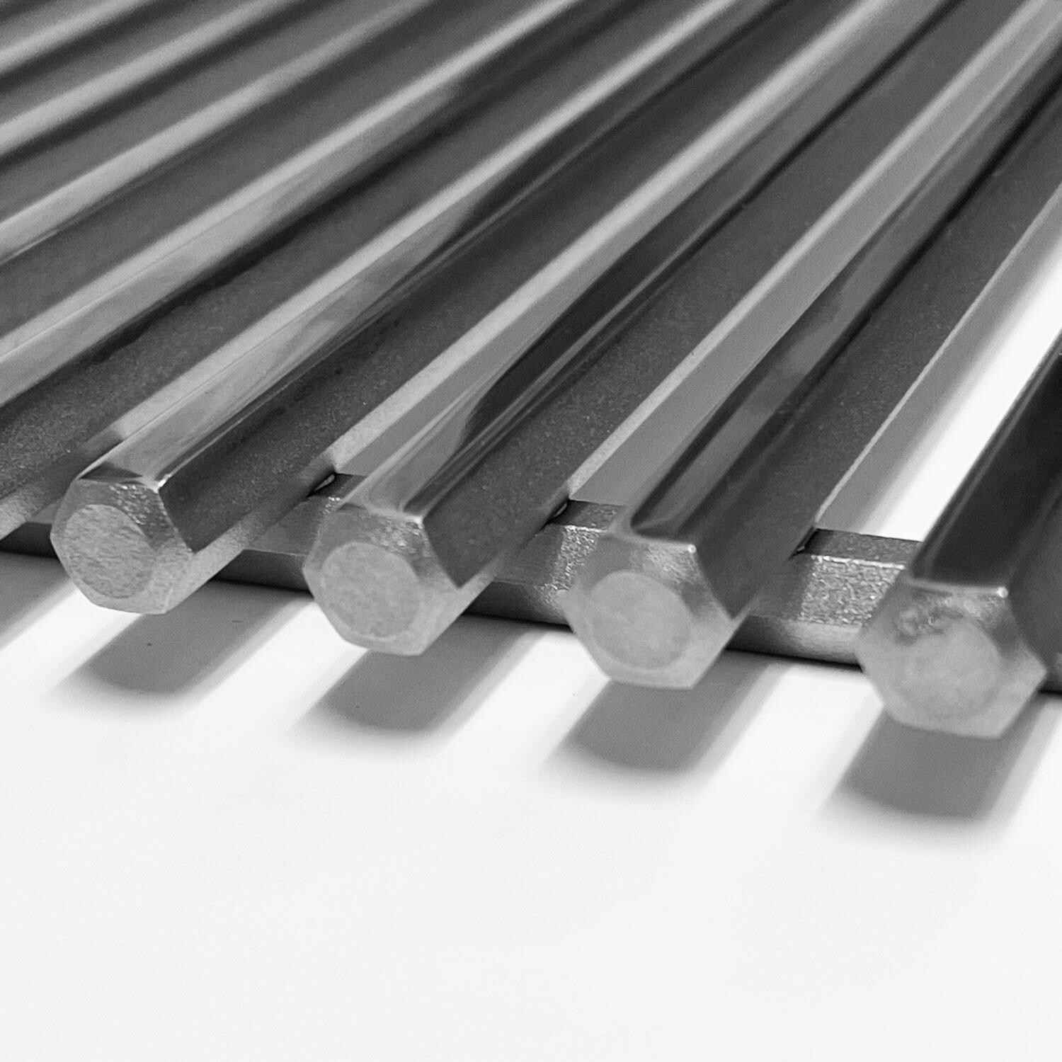 XO Appliance XOGRILL30N Pro-Grade 30-in 2 Burner Built-In Natural Gas Grill w/ Rotisserie Burner - Grates - Detail thumbnail