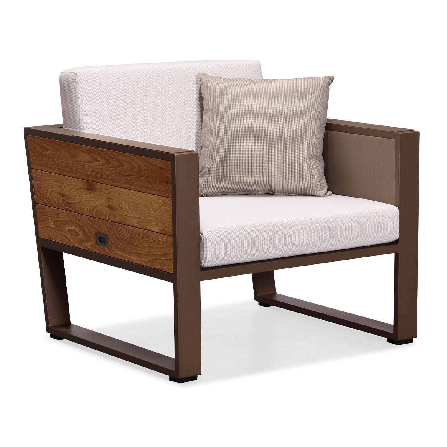 York Aluminum Club Chair in /Dupione by HIGOLD