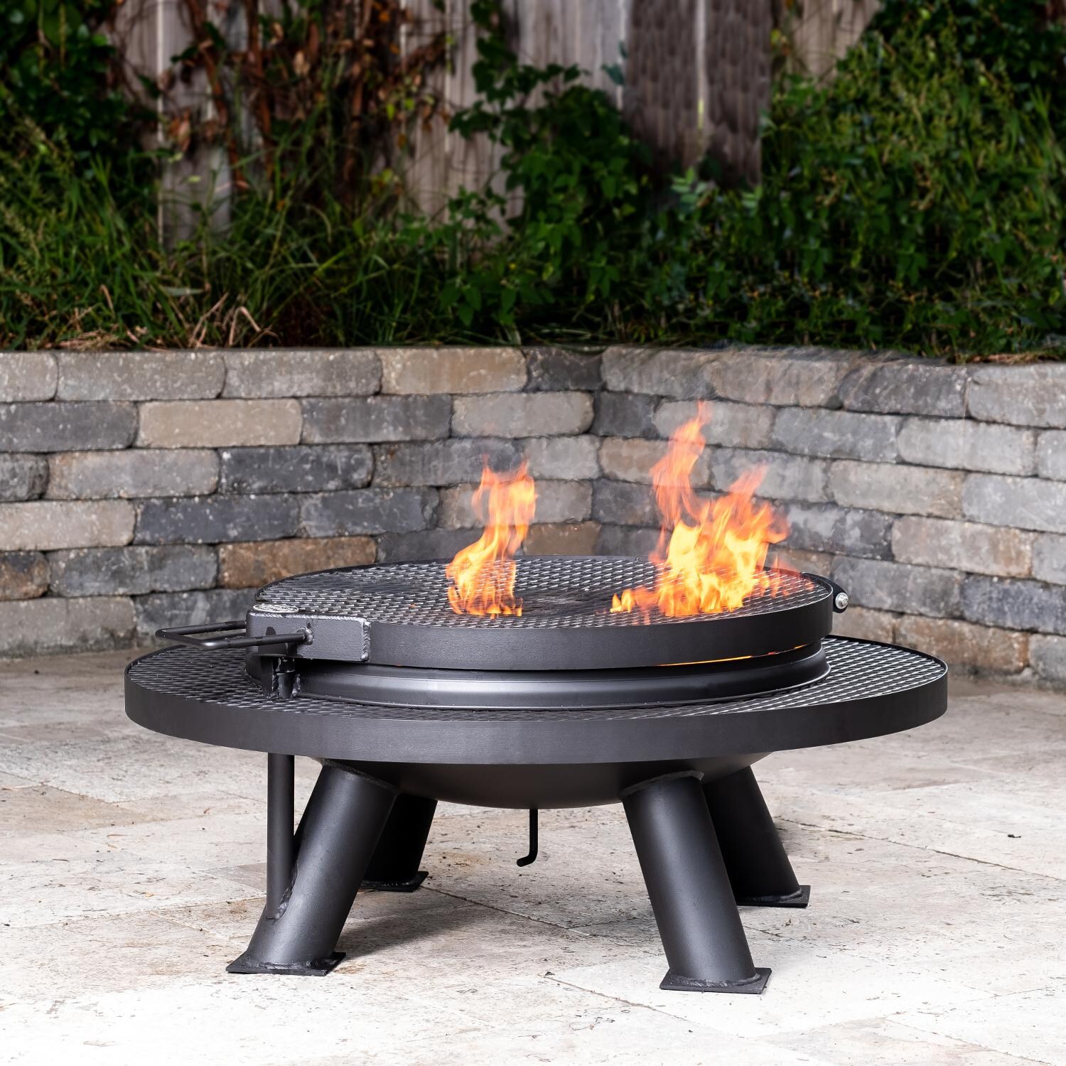 Texas Original Pits Spindletop 30-Inch Round Wood-Burning Fire Pit W/ Removable Grill Grate - FPG-30 - Lit thumbnail