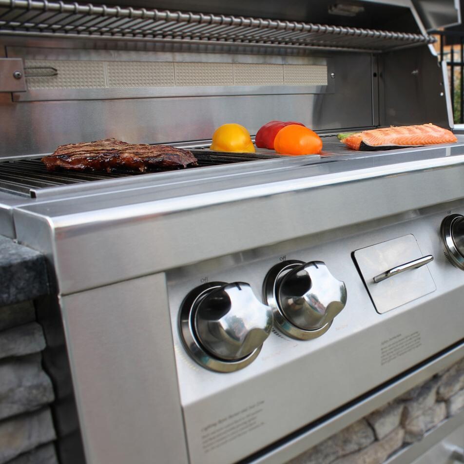 Vintage VBQ42SZG-N 42 Inch Natural Gas Grill with Sear Zone - Control Panel - Detail thumbnail