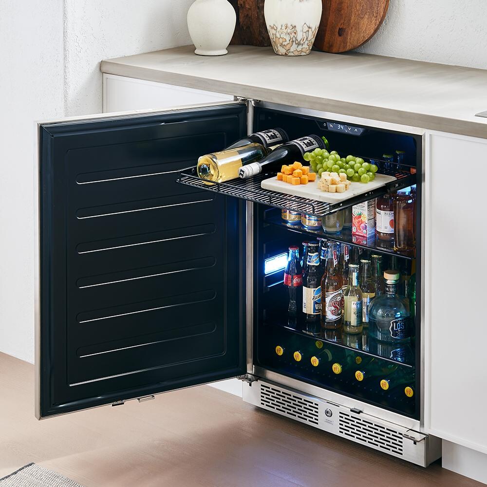 Zephyr PRB24C01AS-OD Presrv Outdoor Single Zone Beverage Cooler - Door Open thumbnail