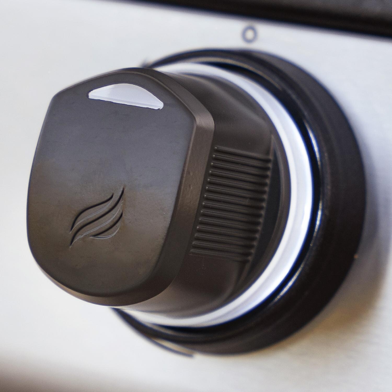 Blackstone 6301 28 Inch XL Built-In Natural Gas Griddle W/ Hood - Knob - Detail thumbnail