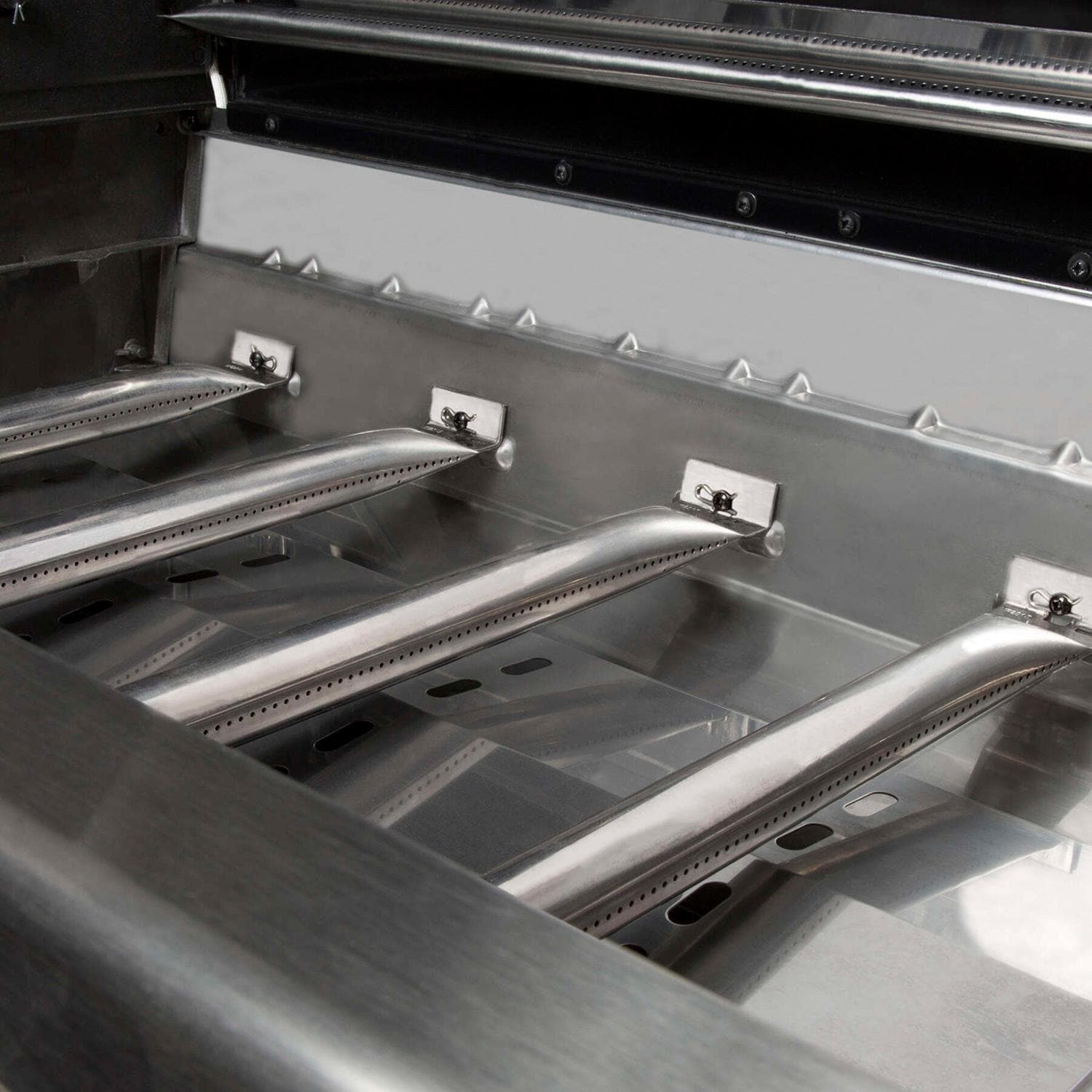 Broil King 687247 Regal Q 490 Pro IR Natural Gas Grill - Burners - Detail thumbnail