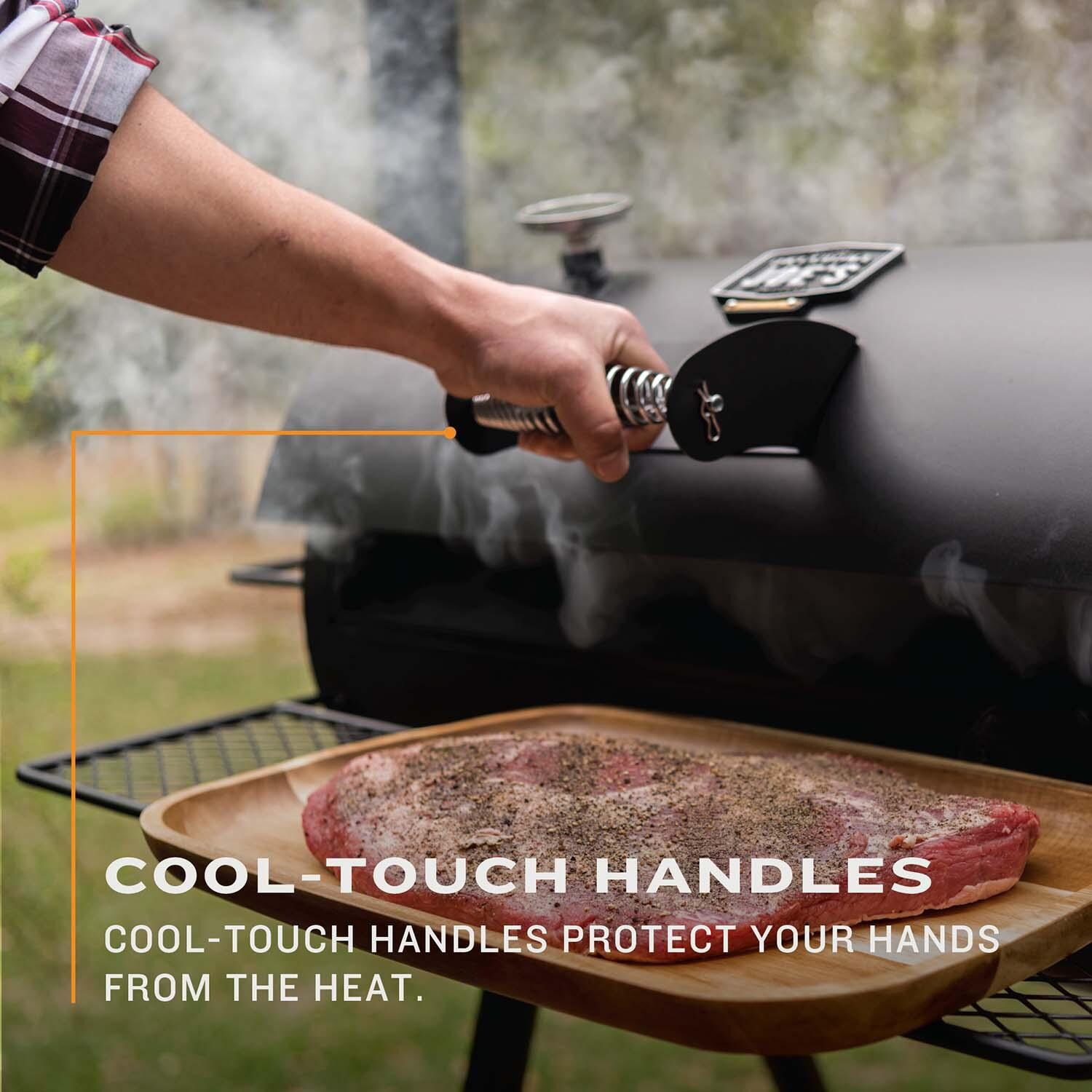 Oklahoma Joe's 13201747-50 Longhorn Offset Smoker - Handles - Detail thumbnail