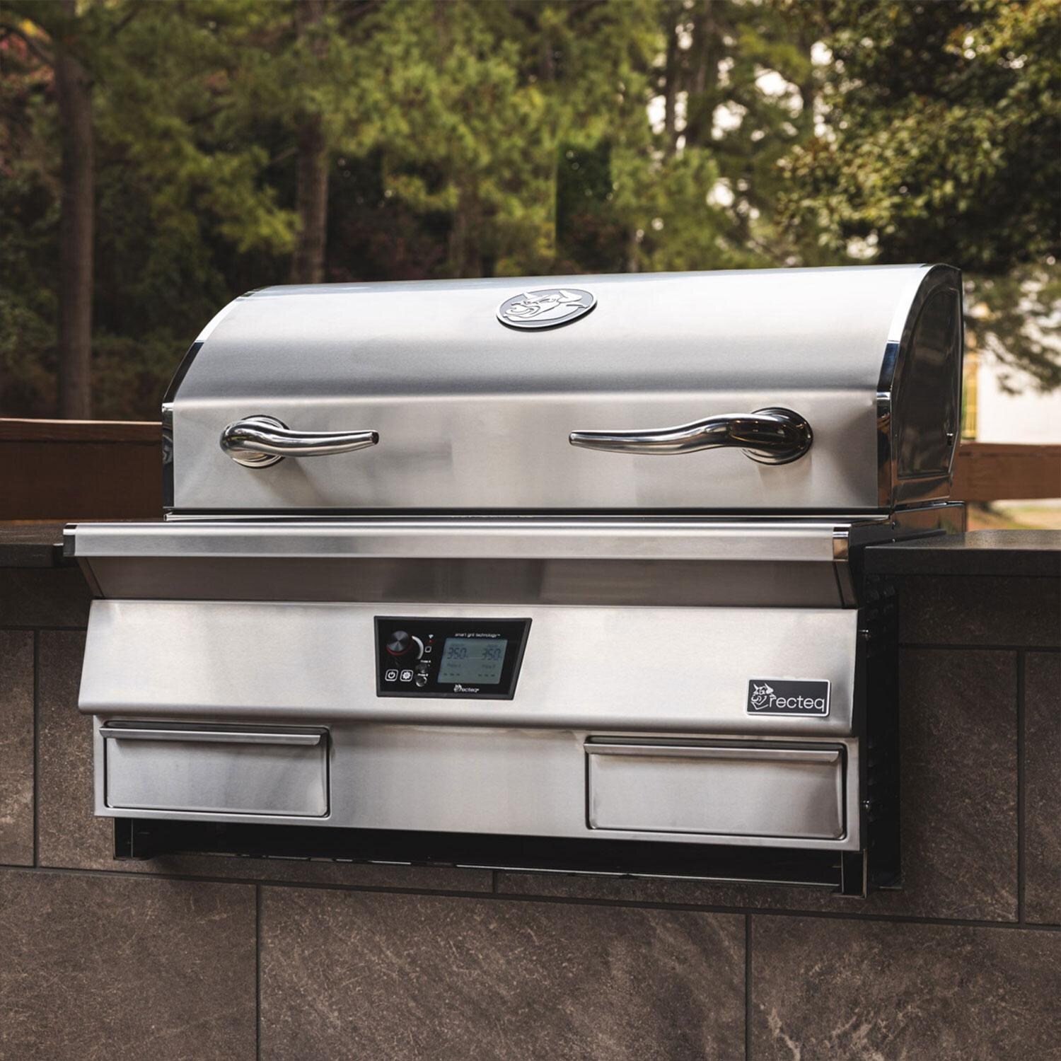 recteq RT-1300 E-Series Built-In 1300 Wood Pellet Grill - Display - Lifestyle thumbnail