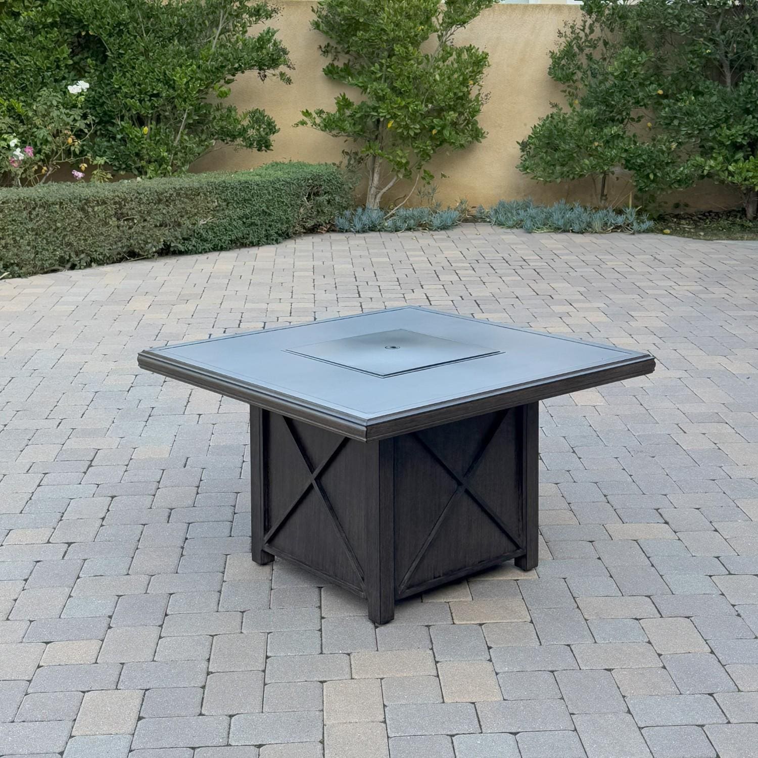 Atlantis 42-in Walnut Aluminum Fire Pit Chat Table by Darlee - Table Covered - Lifestyle thumbnail