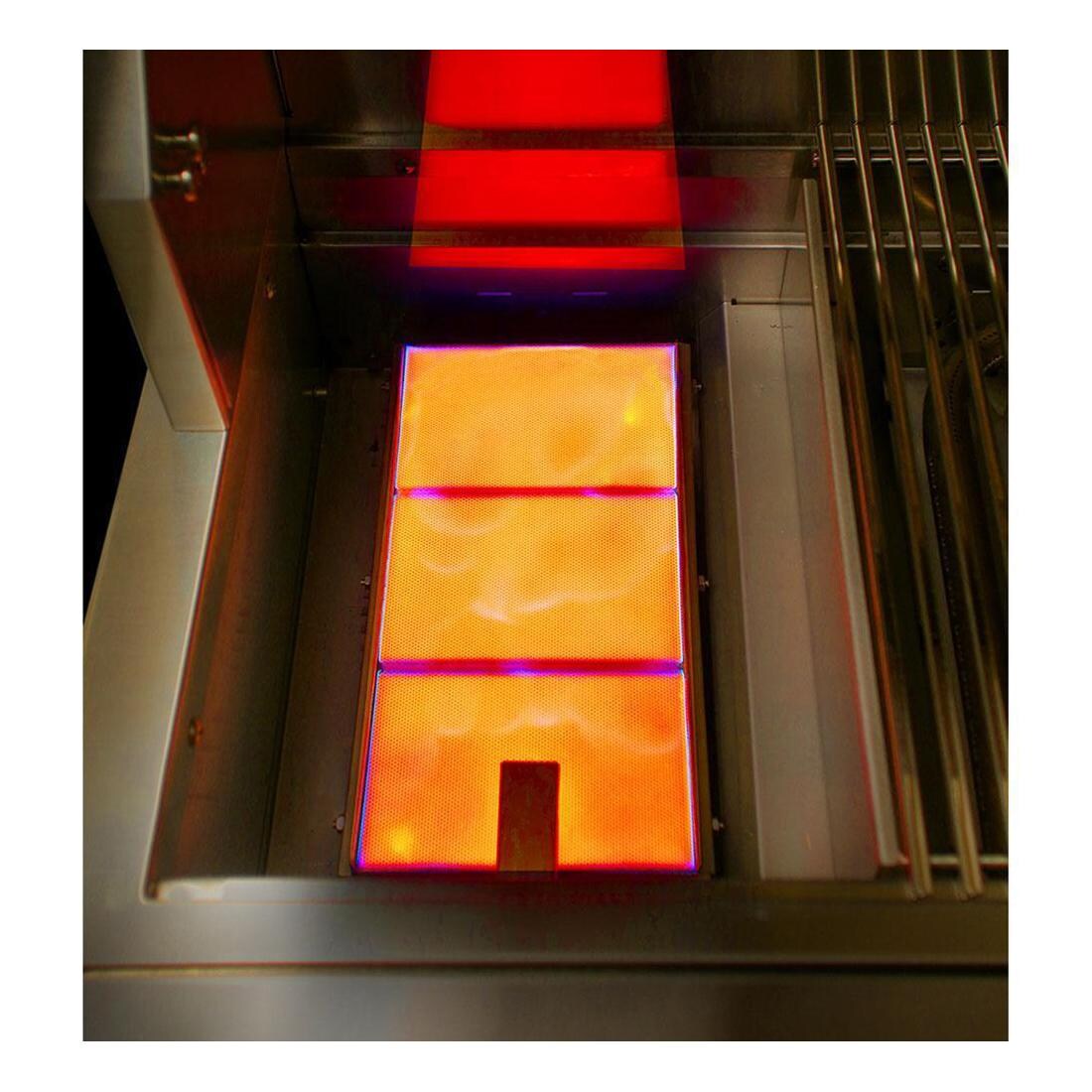 Alfresco Grills ALXE-56SZ-NG-SM9003 Alfresco ALXE 56-Inch Built-In Natural Gas Deluxe Grill With Sear Zone, Rotisserie, And Side Burner in Signal White Matte - Sear Zone - Detail thumbnail