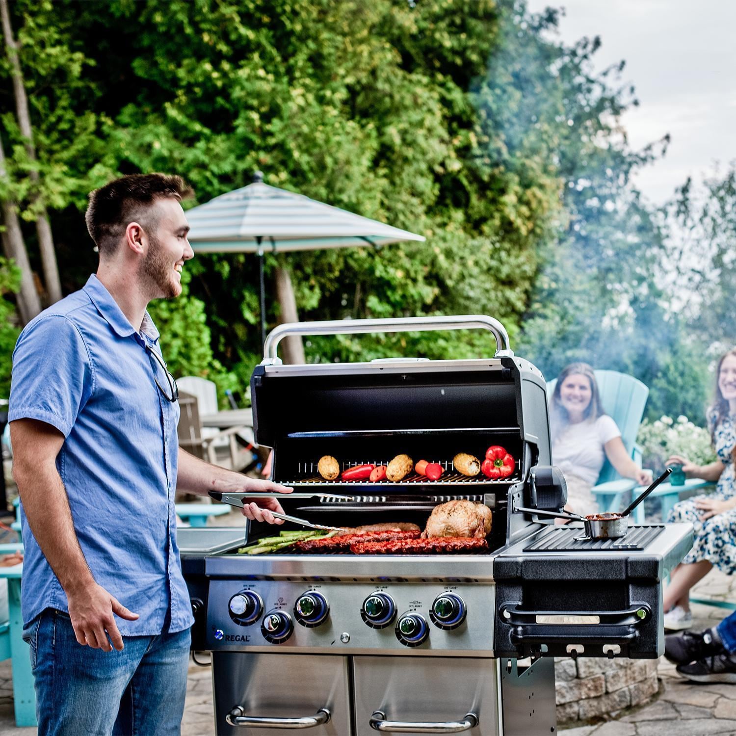 Broil King 956947 Regal S490 PRO IR 25-Inch Natural Gas Grill - Lifestyle thumbnail