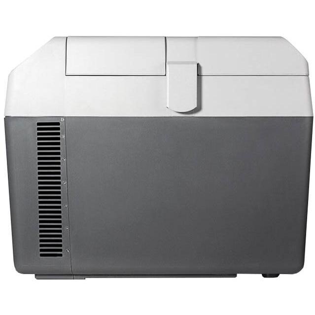 Summit 21-Inch 27 Quart Portable Commercial Rated Refrigerator / Freezer - SPRF26