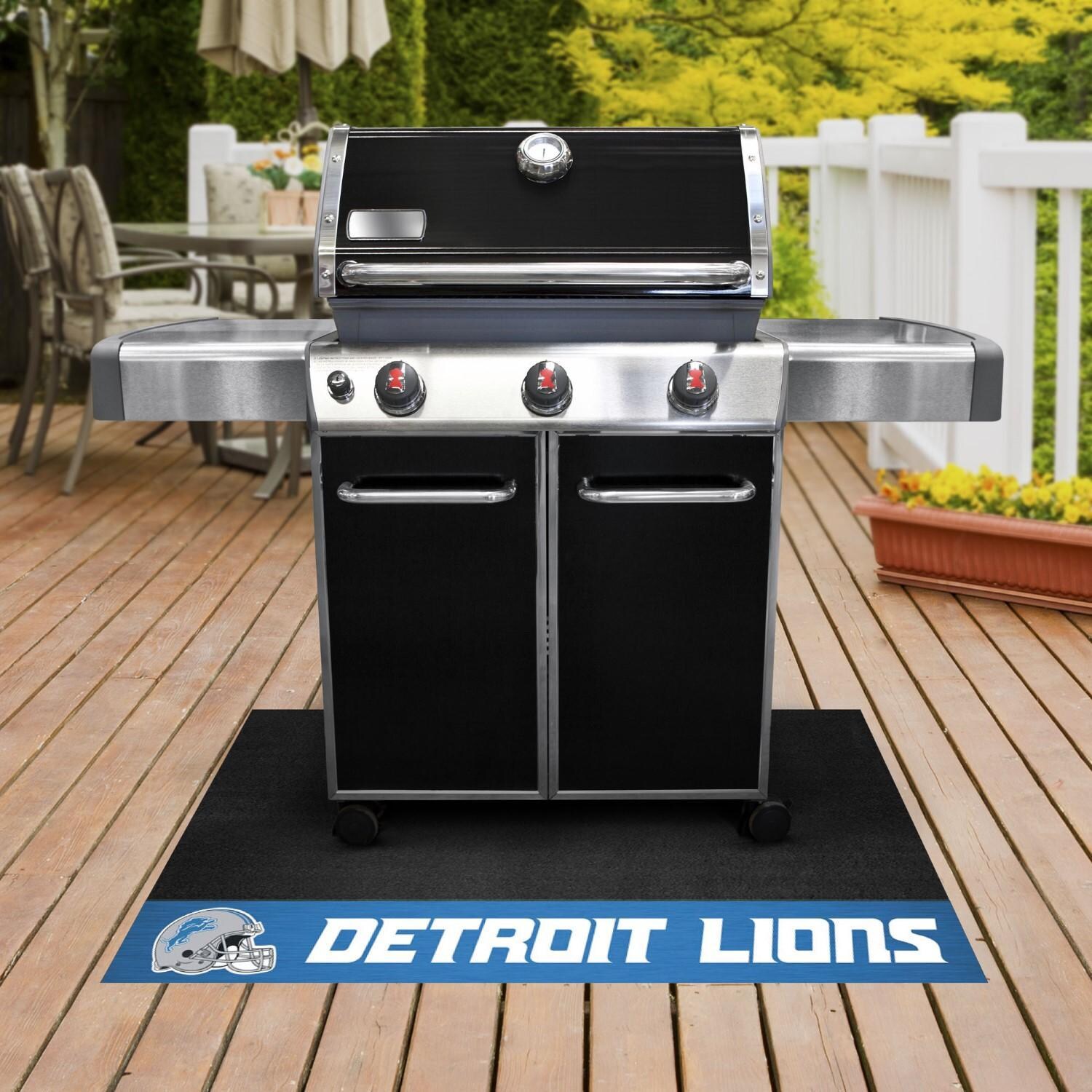 FANMATS 12184 Detroit Lions Grill Mat - Lifestyle thumbnail