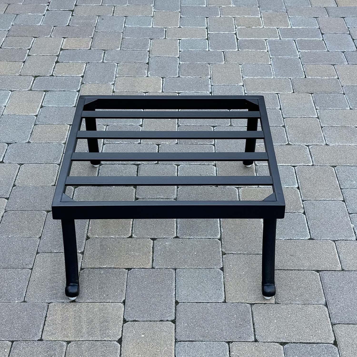 Santa Anita Cast Aluminum Ottoman in Antique Bronze/Sesame By Darlee - Frame - Detail thumbnail