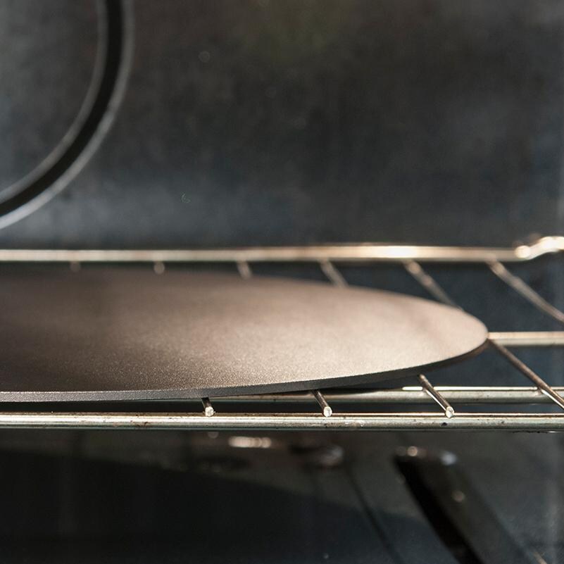 14-Inch Steel Round Baking Plate