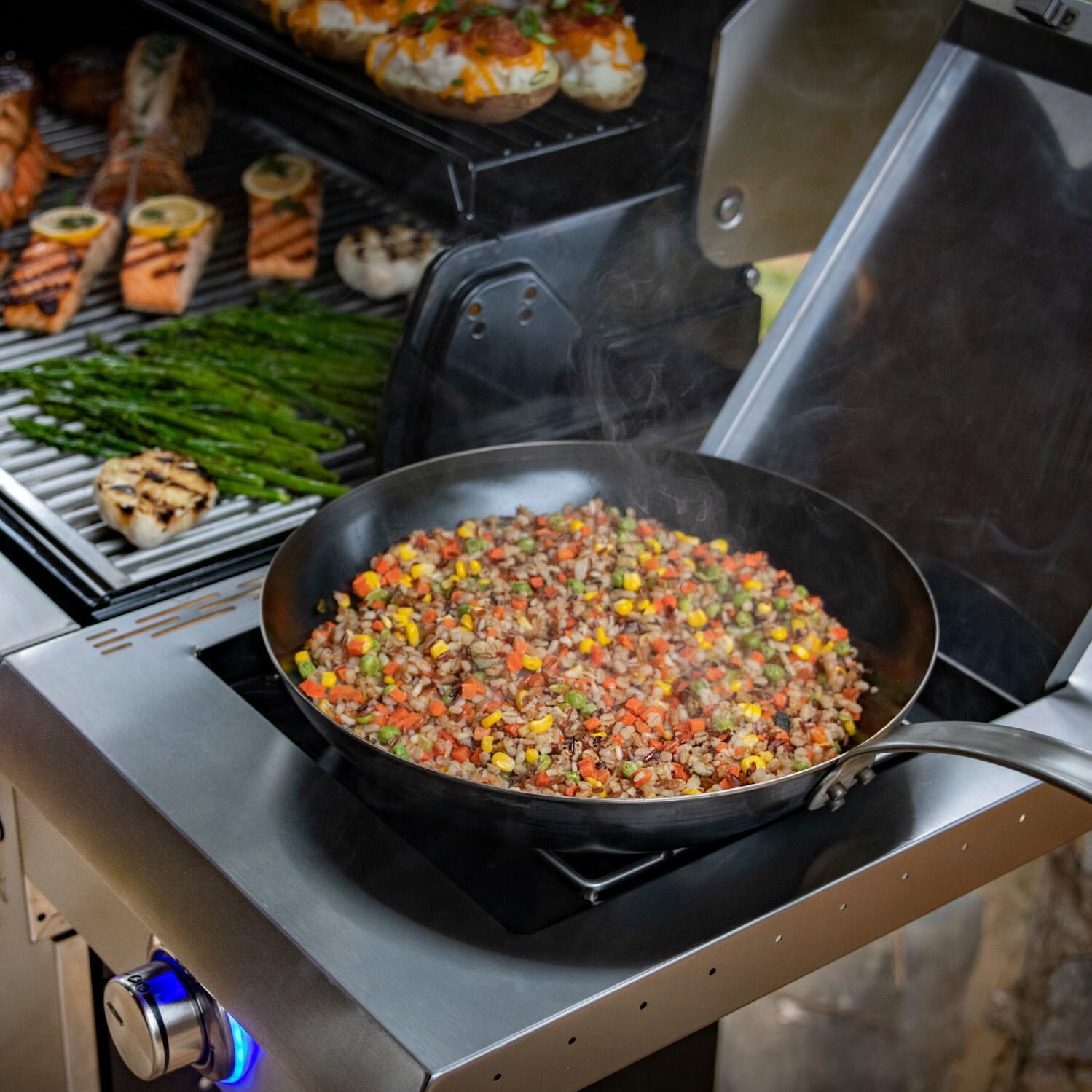 Saber Select R52SC0421 4-Burner 30-Inch Infrared Propane Gas Grill - Skillet thumbnail