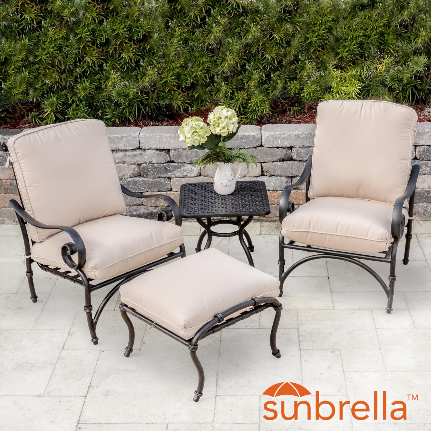 Lakeview Outdoor Conversation Sets