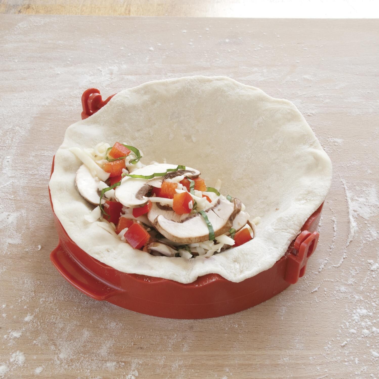 Making A Pizzacraft Calzone - Step 2 thumbnail