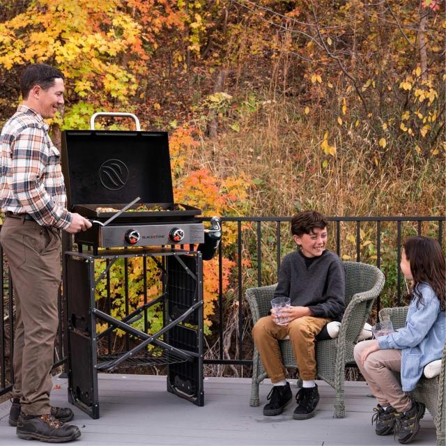 Blackstone 2205 22 Inch Griddle W/ Hood - Grilling W/ Family - Lifestyle thumbnail