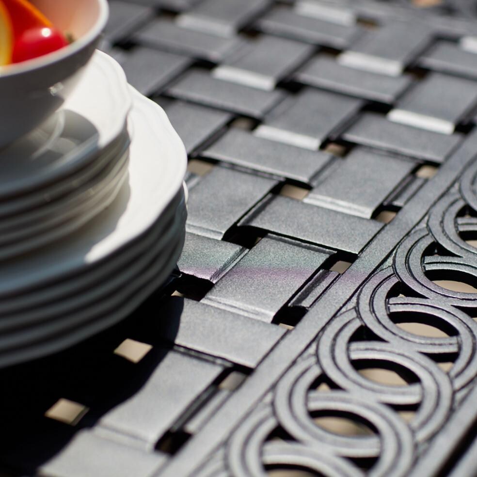 Darlee B/201610-9PC-88W Mountain View 9 Pc Cast Aluminum Dining Set in Antique Bronze - Table Edge - Detail thumbnail