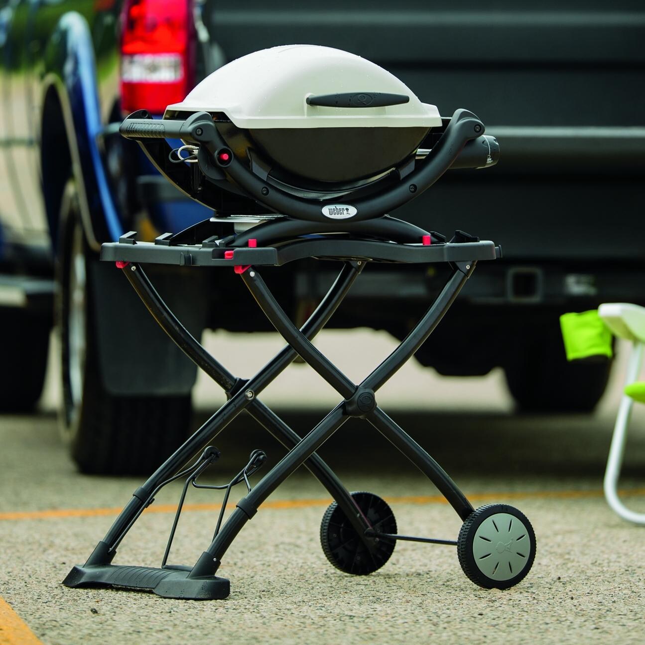 Weber Q Portable Cart For Q1000/2000 - Shown With Weber Q Grill (Not Included) thumbnail