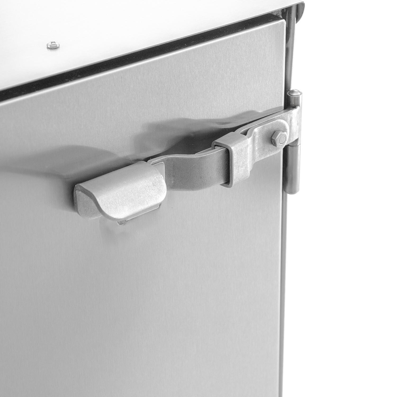 Cookshack SM066 AmeriQue Electric BBQ Smoker - Hinge Latch thumbnail