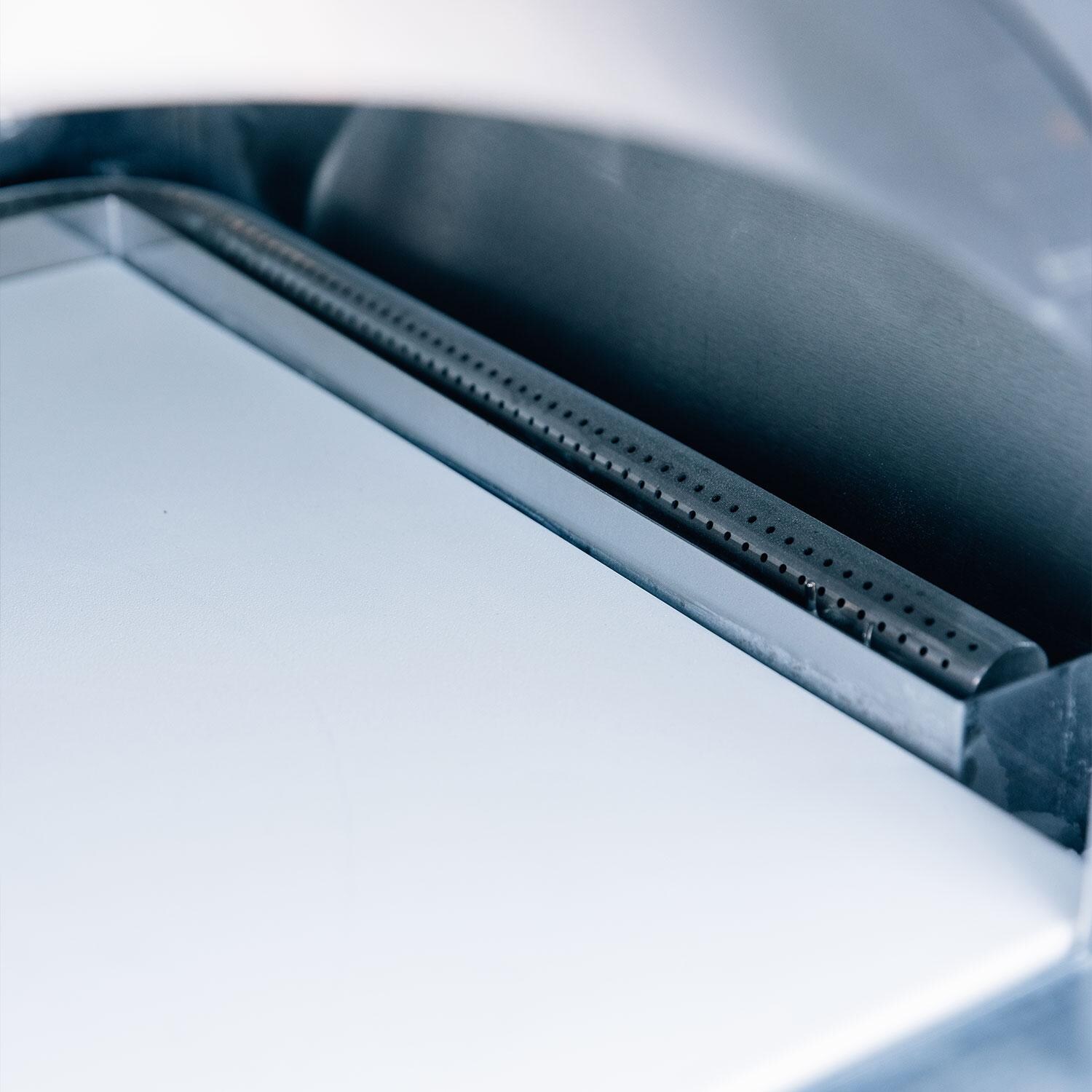 Summerset OV-HYB 32-in Countertop Hybrid Natural Gas Pizza Oven - Ignite Part - Detail thumbnail