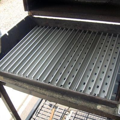 GrillGrate 4-Panel Replacement Grill Grate Set For Weber Spirit 200 Gas Grills - Alternate View thumbnail