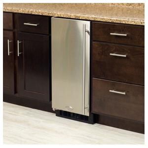 Marvel 15-Inch Clear Cube Ice Maker - Lifestyle View thumbnail