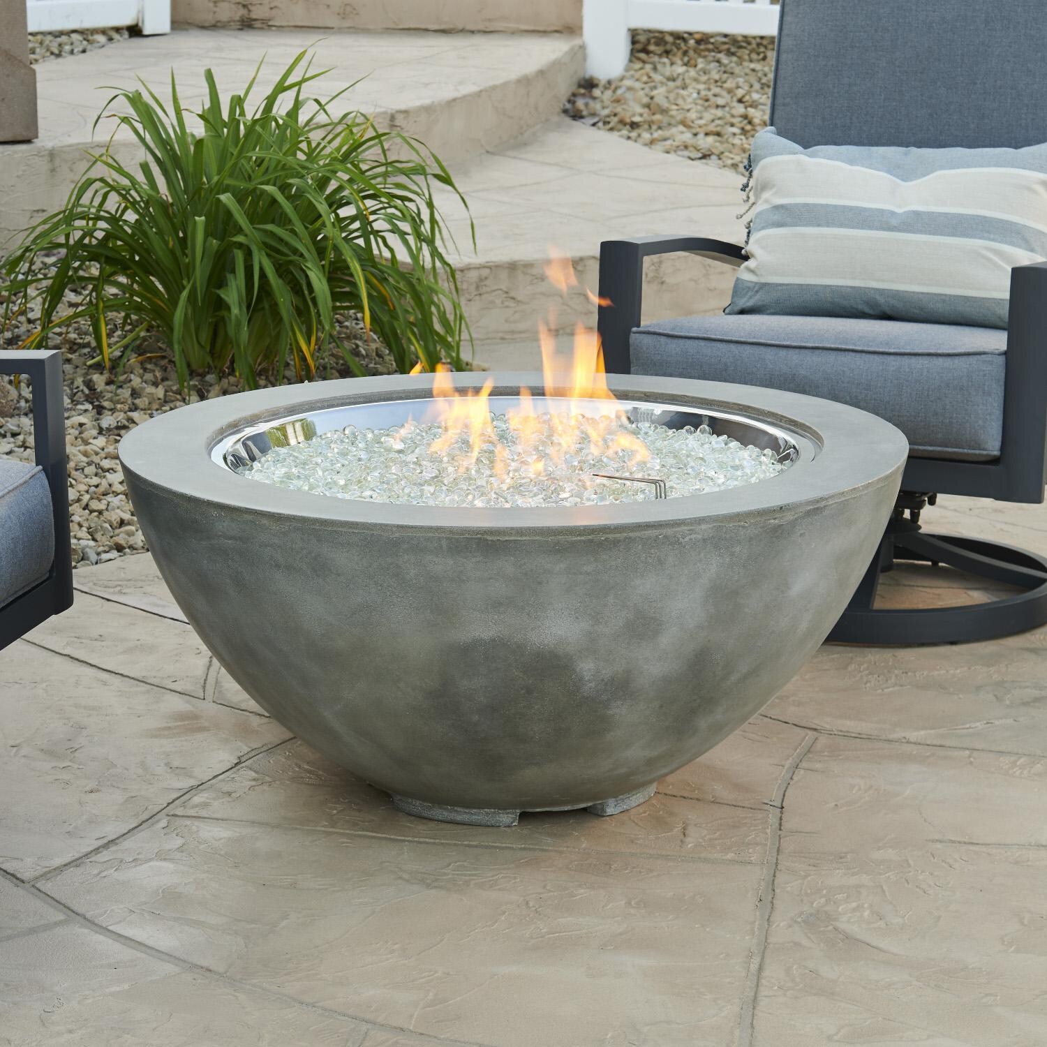 Villa View 42 Inch Round GFRC Natural Gas Fire Bowl in Natural Gray W/Direct Spark Ignition By Lakeview Outdoor Designs