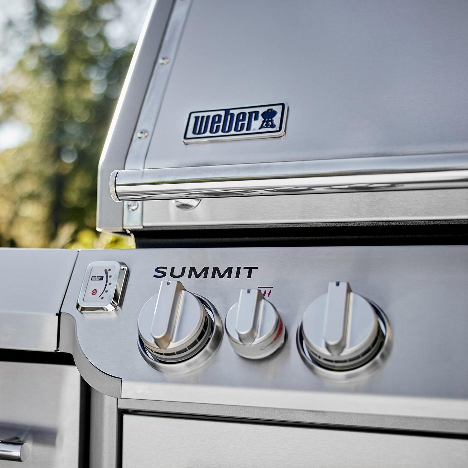 Weber 1500091 Summit GC38 S Propane Gas Grill Center - Stainless Steel - Control Knobs - Detail thumbnail