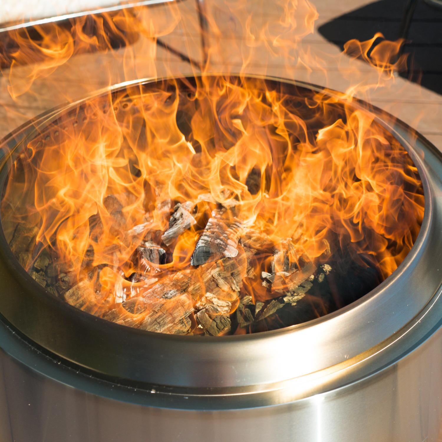 Solo Stove - SSYUK - Yukon Fire Pit - Flame Closeup thumbnail