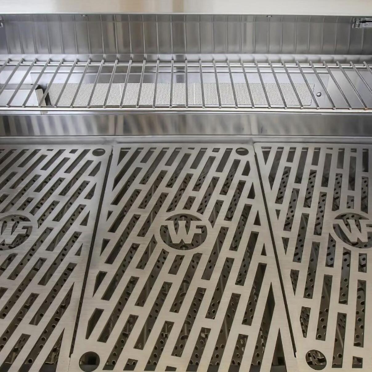 Wildfire WF-PRO30GRD-RH-NG 30 Inch Griddle Outdoor Kitchen Package w/Power Burner & 15 Inch Outdoor Rated Refrigerator - Grates thumbnail