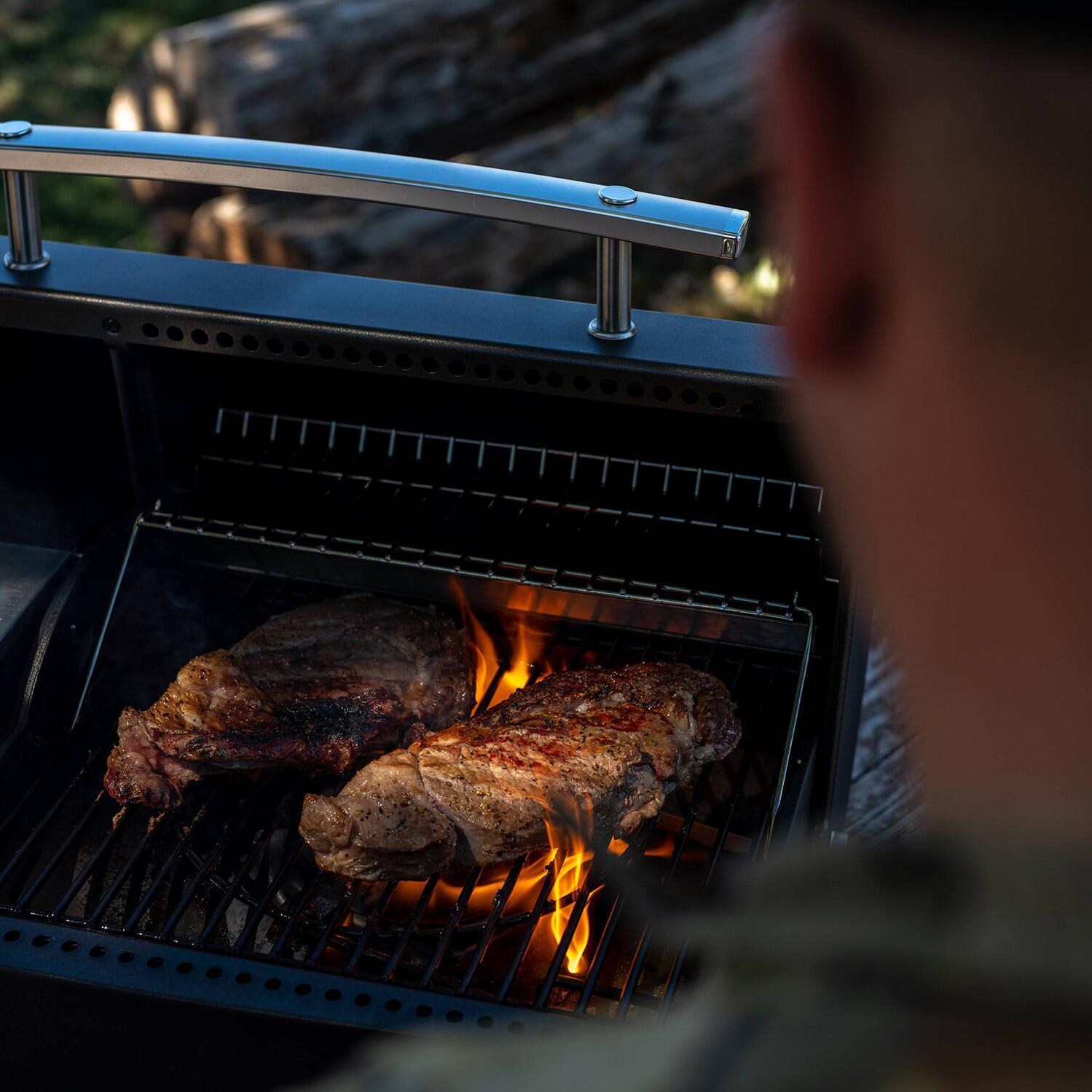 HALO HS-1005-ANA Prime300 Countertop Pellet Grill - In Use - Lifestyle thumbnail