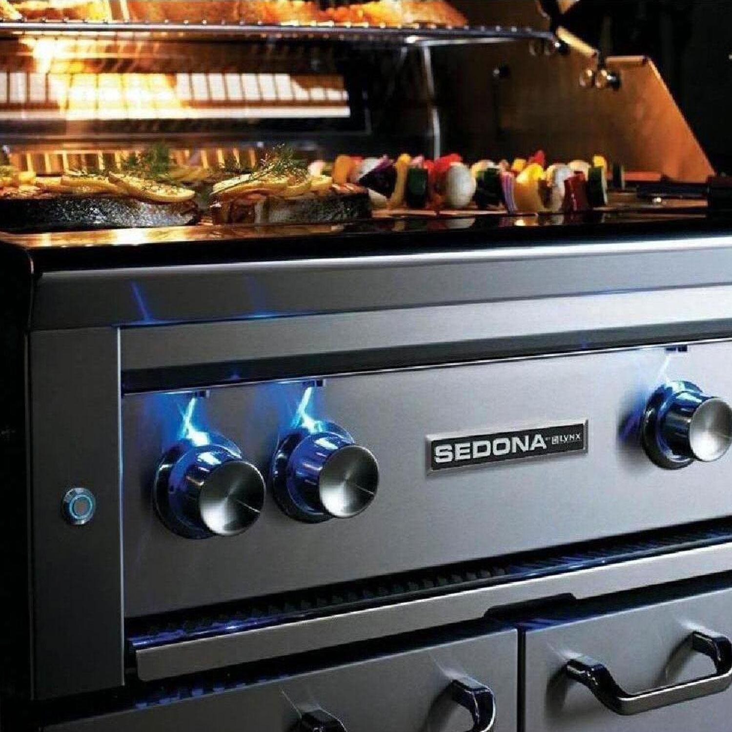 Lynx L501PSR-NG Sedona 30 Inch Built-In Natural Gas Grill w/ Rotisserie, One ProSear, & One SS Tube Burner - Control Knobs Illuminated With Blue LEDs - Detail thumbnail